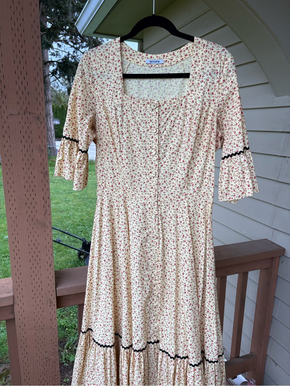 Batsheva Cream Floral Button-Front Midi Dress with Ruffle Sleeves